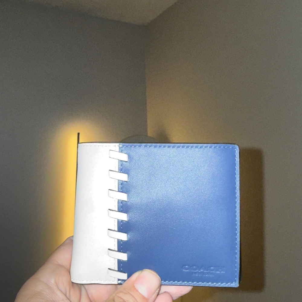 Authentic NWT Coach Baseball 3 In 1 Wallet With Whipstitch